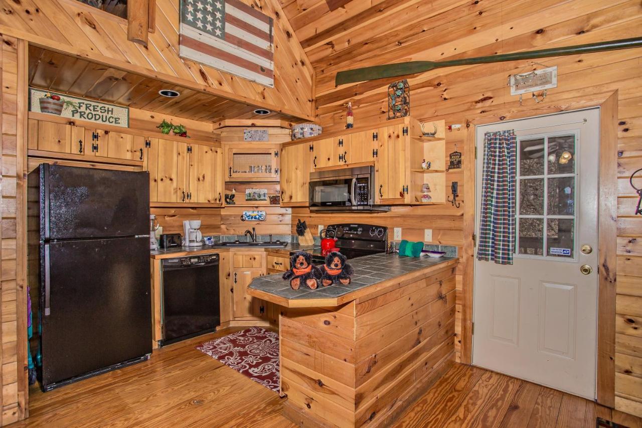 Alpine Joy-Hot Tub, Pond Access ,1089 Of Free Tickets For Each Paid Day, Dollywood And More! Townsend Esterno foto