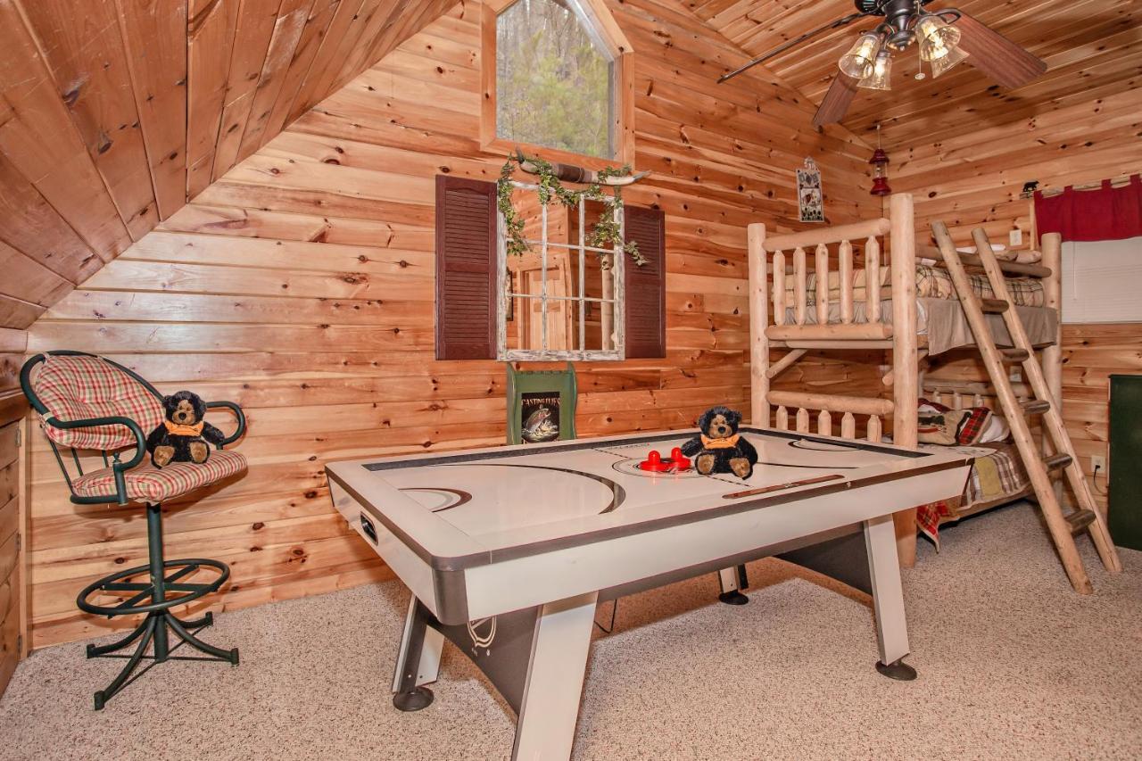 Alpine Joy-Hot Tub, Pond Access ,1089 Of Free Tickets For Each Paid Day, Dollywood And More! Townsend Esterno foto